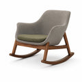 Mecedora de tela gris y madera de nogal 75x82x90 cm